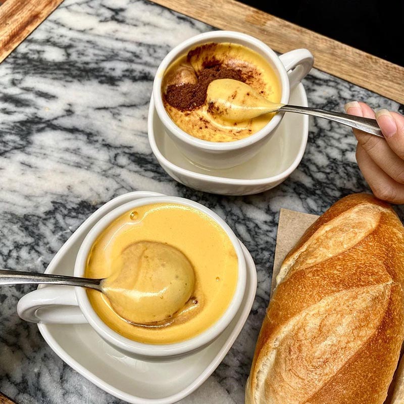 Hanoi food guide - hanoi egg coffee